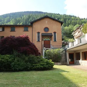  Hotel Luzzago Italia